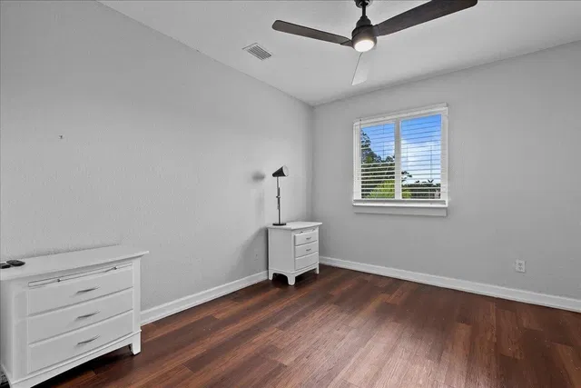  Residence photo 25