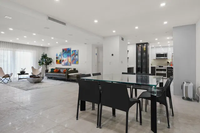 North End Palm Beach Unit 209 photo 3