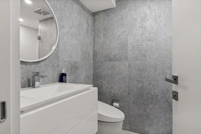 North End Palm Beach Unit 209 photo 24