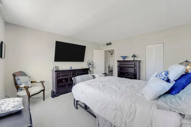 The Patrician of Palm Beach Unit 4040 photo 11