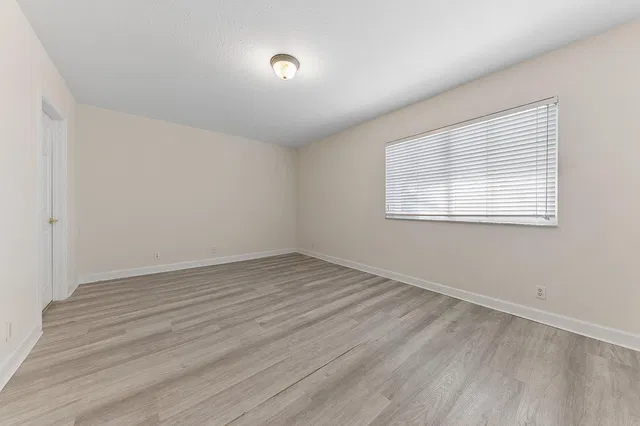 Residence photo 9