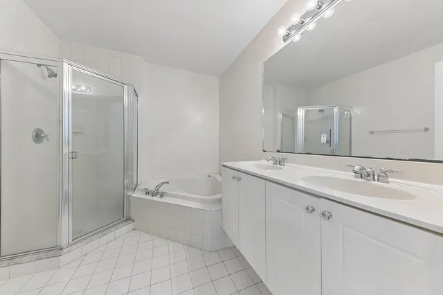 Residence photo 10