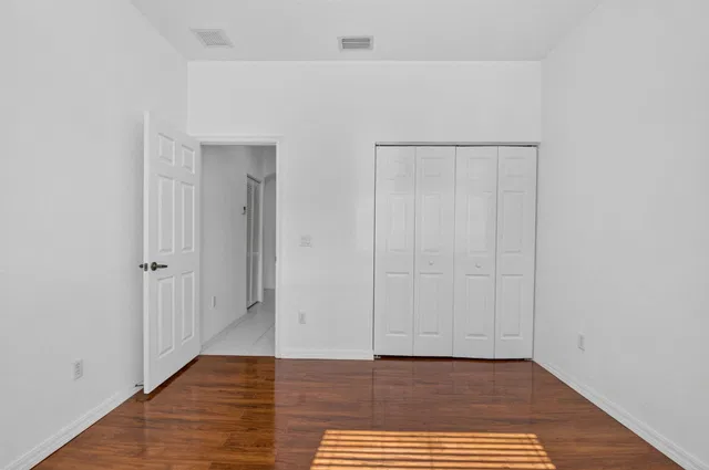 Residence photo 16