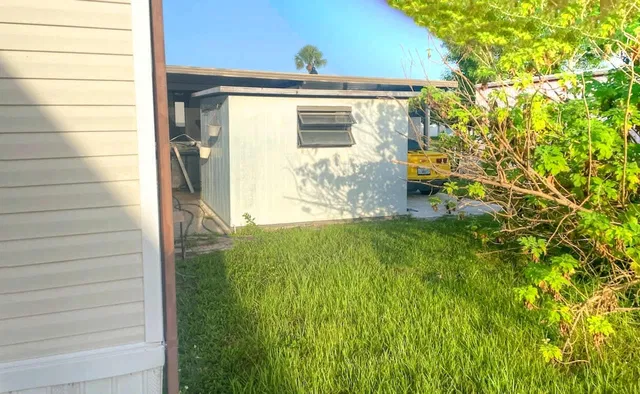 Residence photo 4