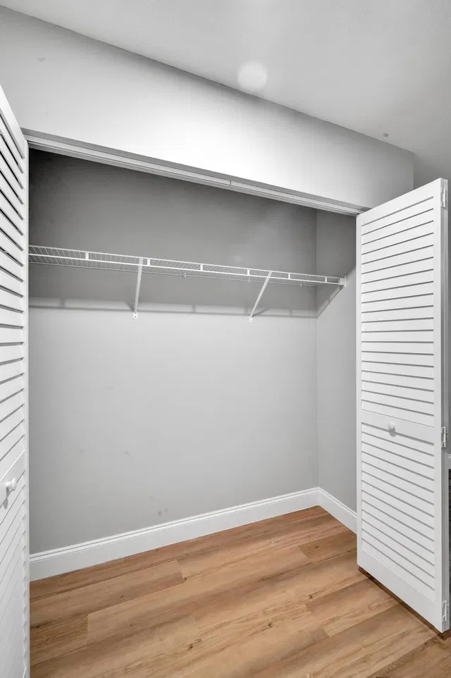 Unit 10-8 photo 12