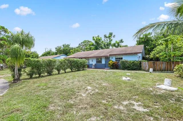 Residence photo 9