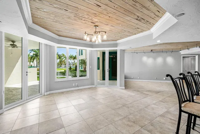 Boca Raton Unit 223 photo 6