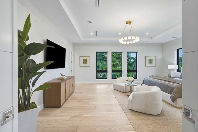  Residence photo 18