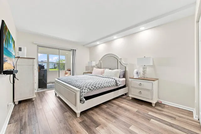 Residence photo 7