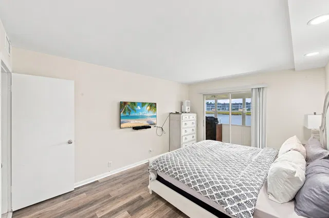 Residence photo 8