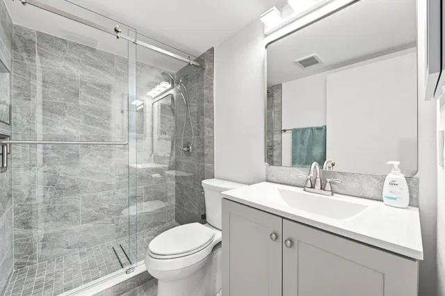 Residence photo 9