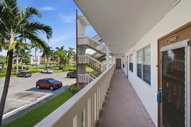 Residence photo 14