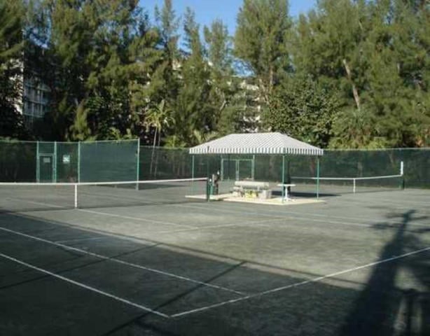 South Palm Beach Unit 409 photo 33