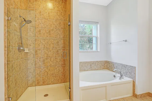 Canterbury Place Residence photo 12