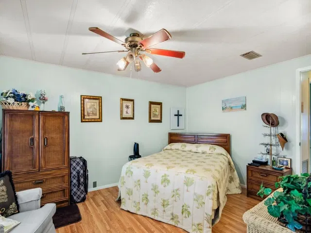  Residence photo 16