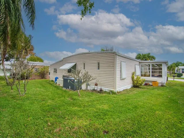  Residence photo 28