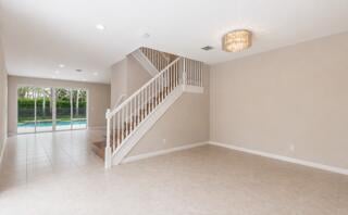 Residence photo 11