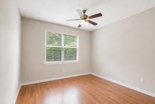 Residence photo 18