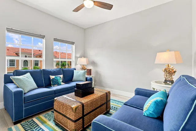 Residence photo 36