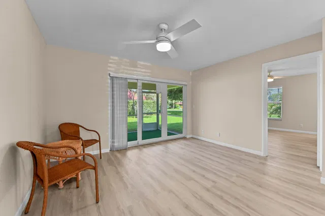  Residence photo 5