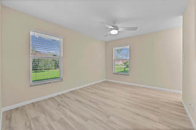  Residence photo 12