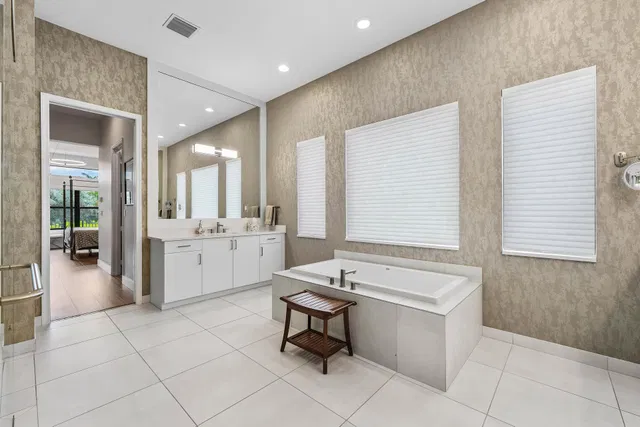 Valencia Grand Residence photo 21