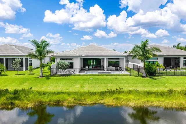 Valencia Grand Residence photo 38