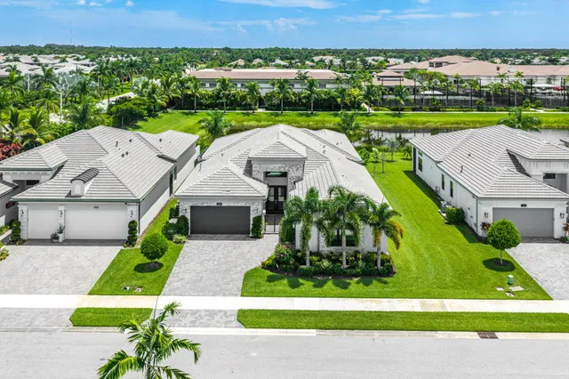 Valencia Grand Residence photo 41