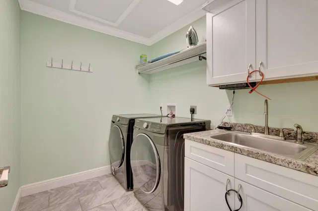 Residence photo 31