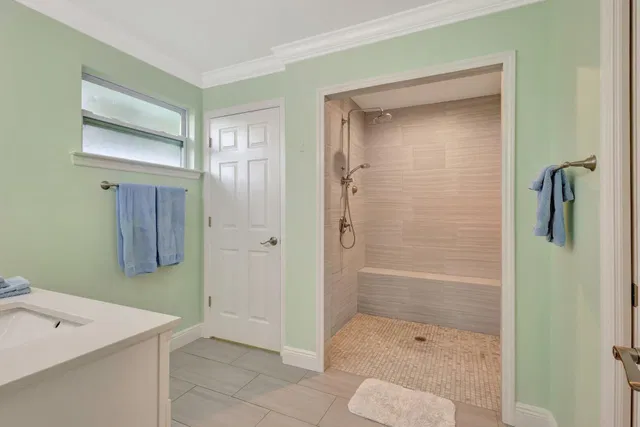 Residence photo 36