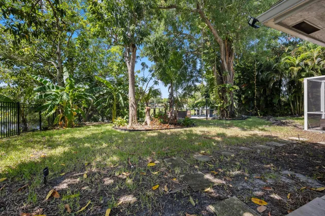 Residence photo 23