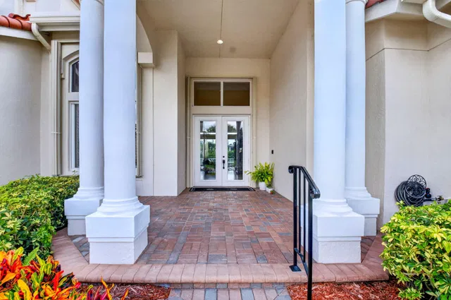 Residence photo 4