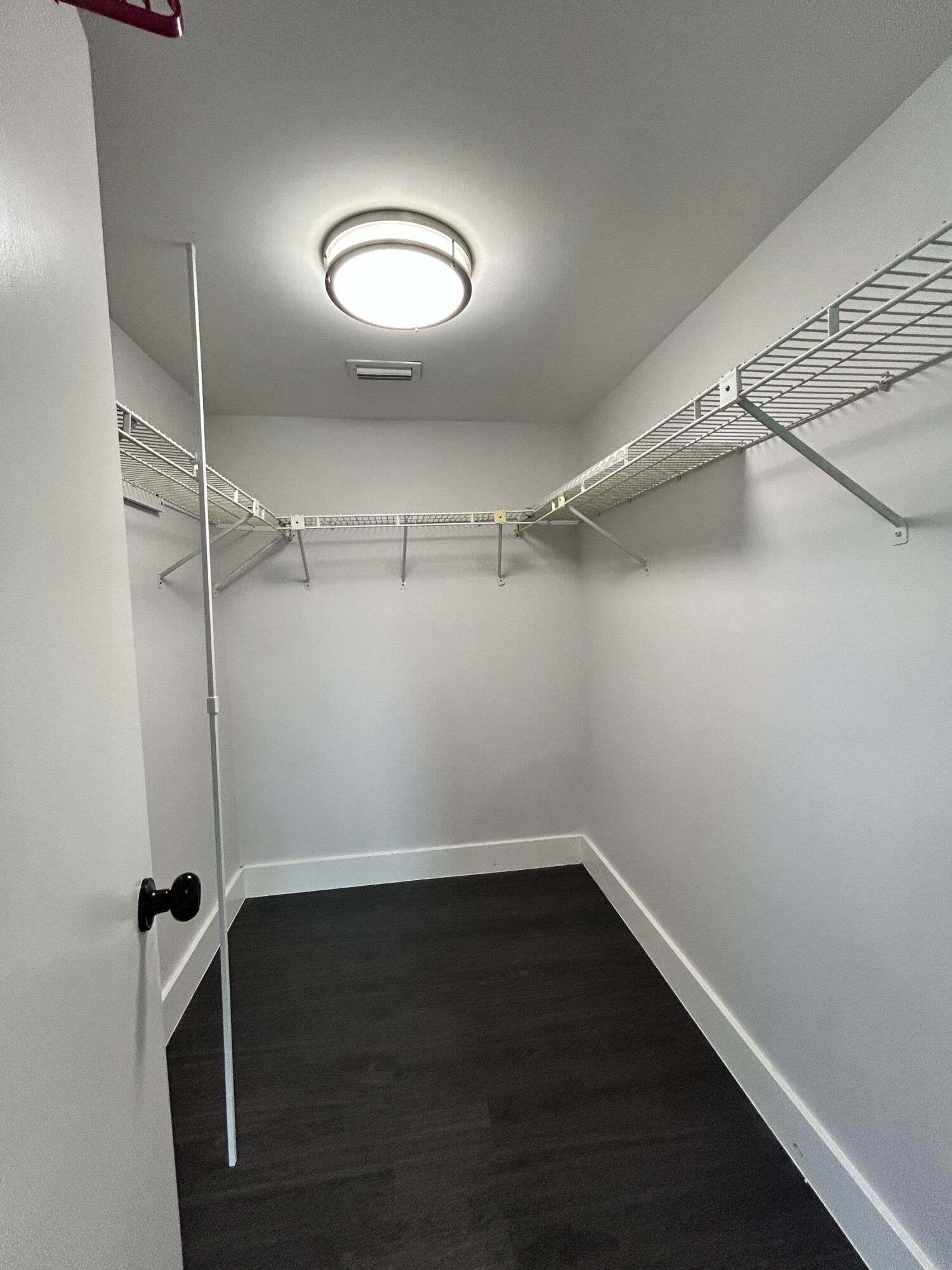 Residence photo 11