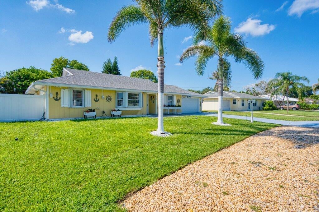  Residence photo 6