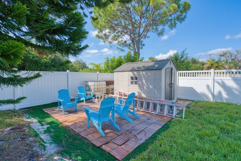  Residence photo 18