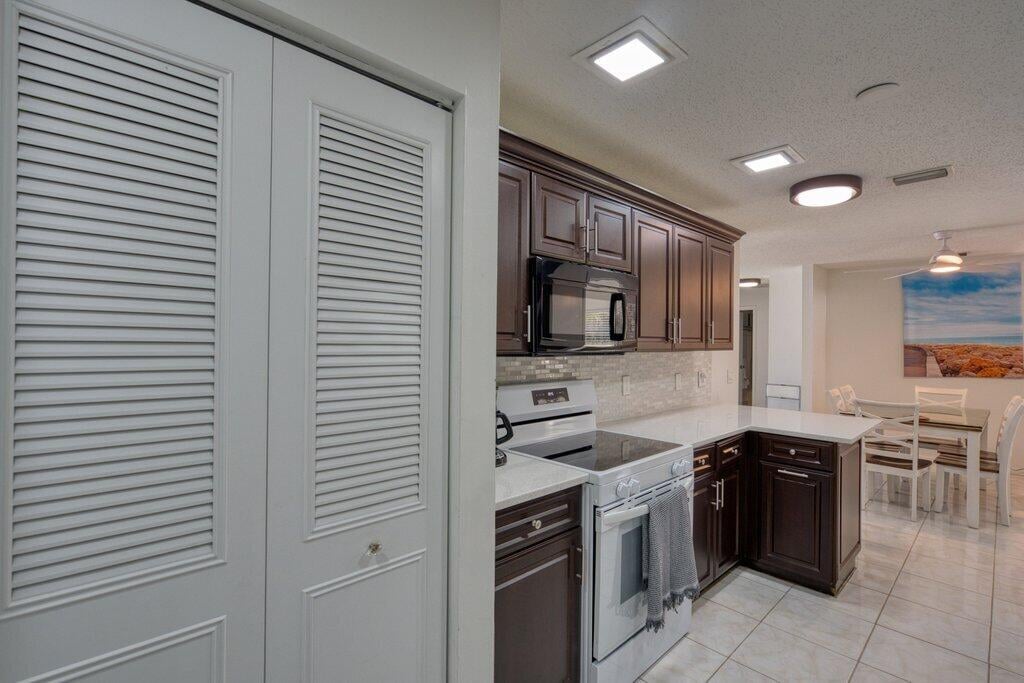  Residence photo 28