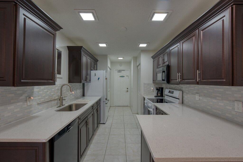  Residence photo 29