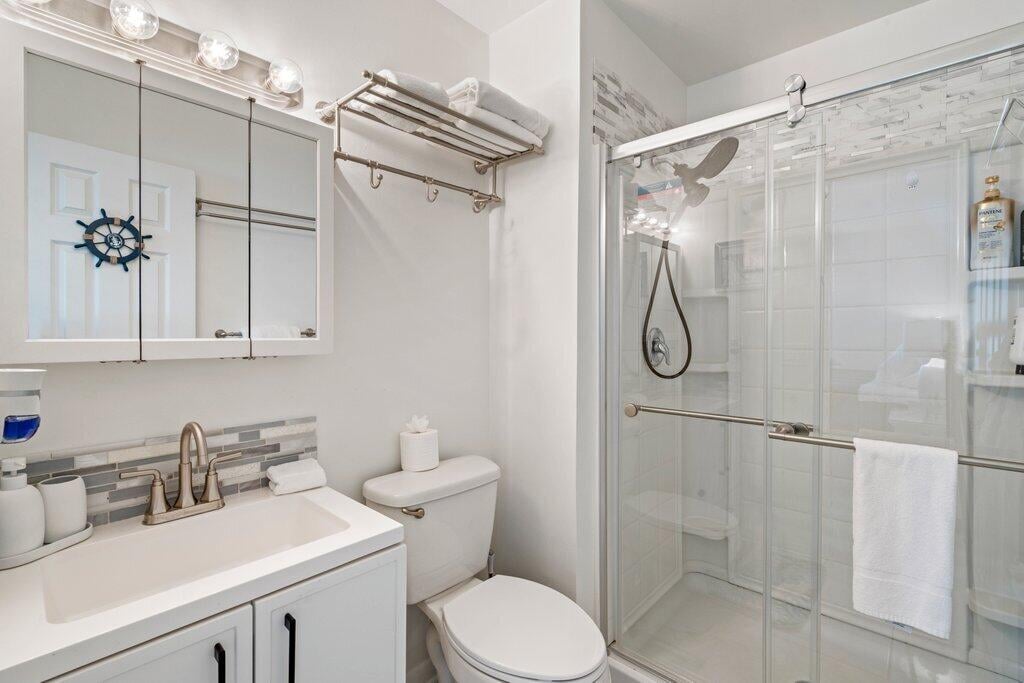  Residence photo 36