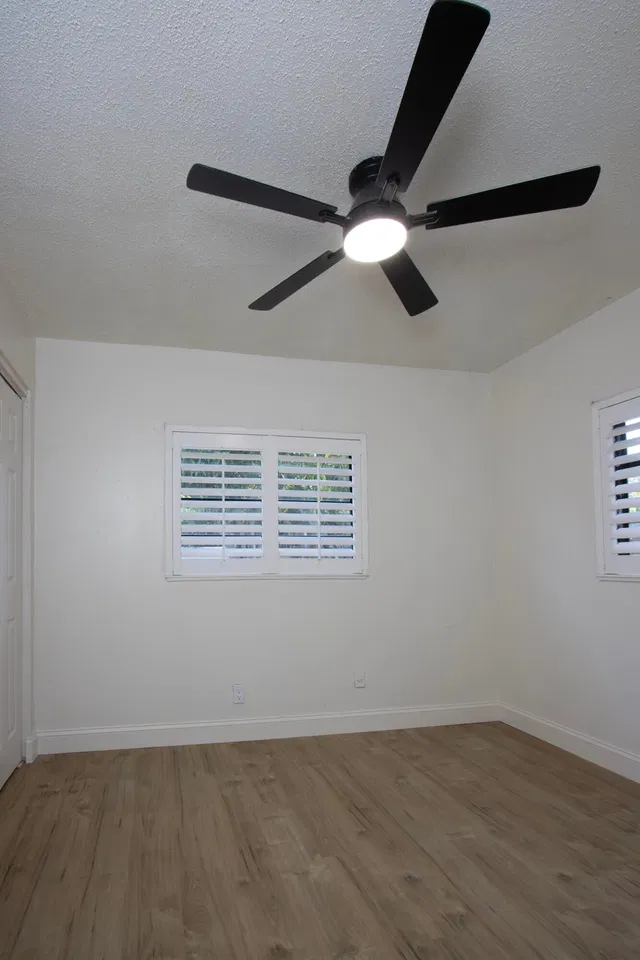 Residence photo 6