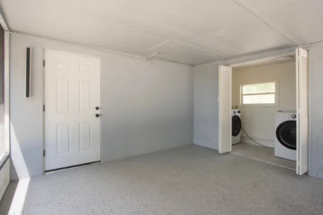 Residence photo 11