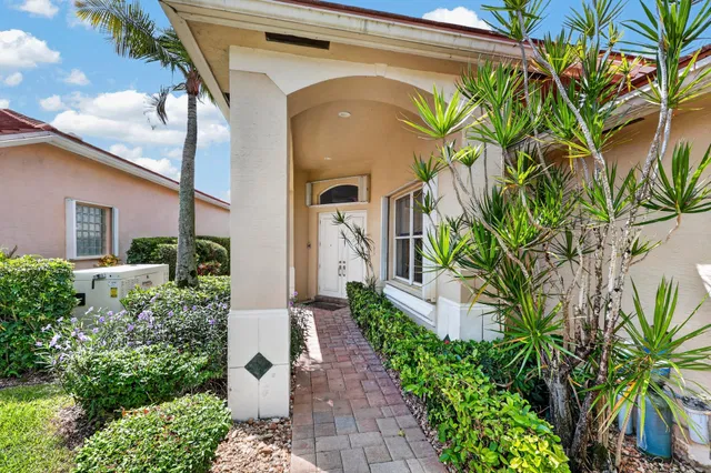 Residence photo 6