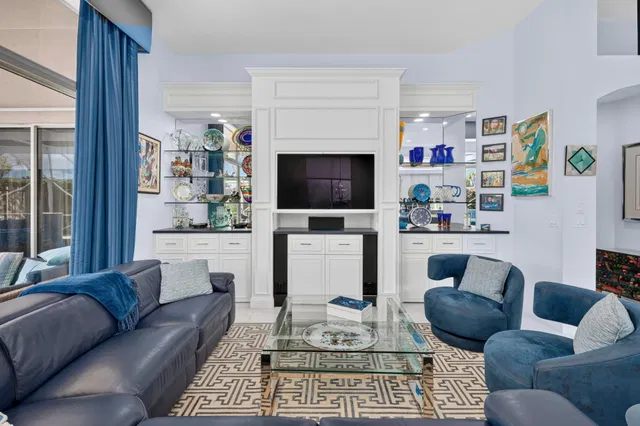 Residence photo 21
