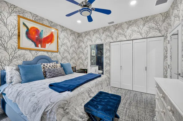 Residence photo 30