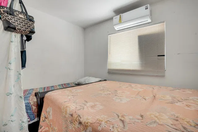  Residence photo 12