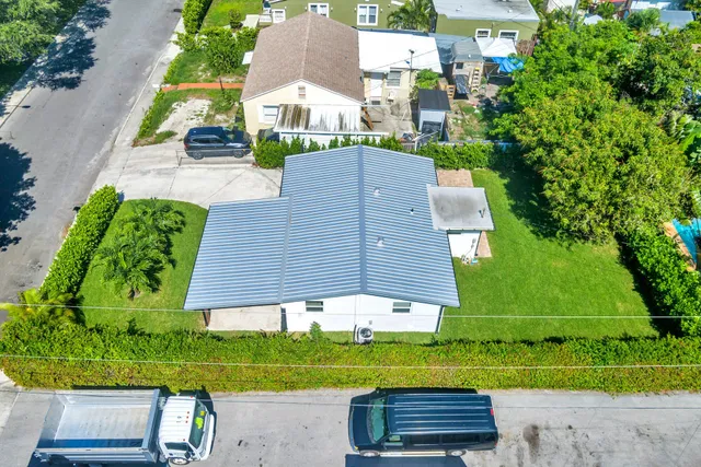 West Palm Beach Residence photo 23