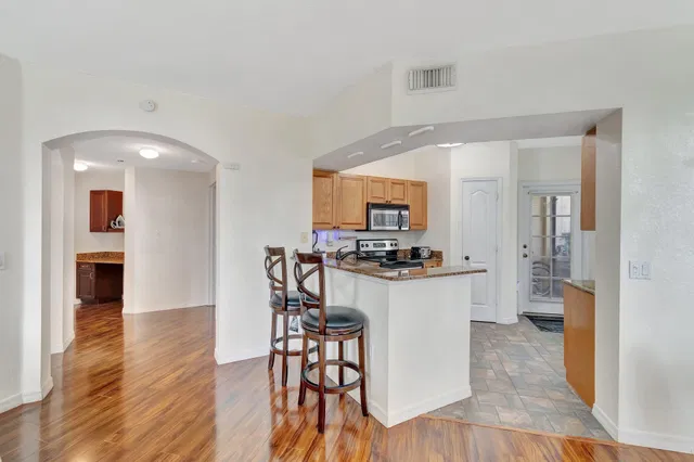 Residence photo 15