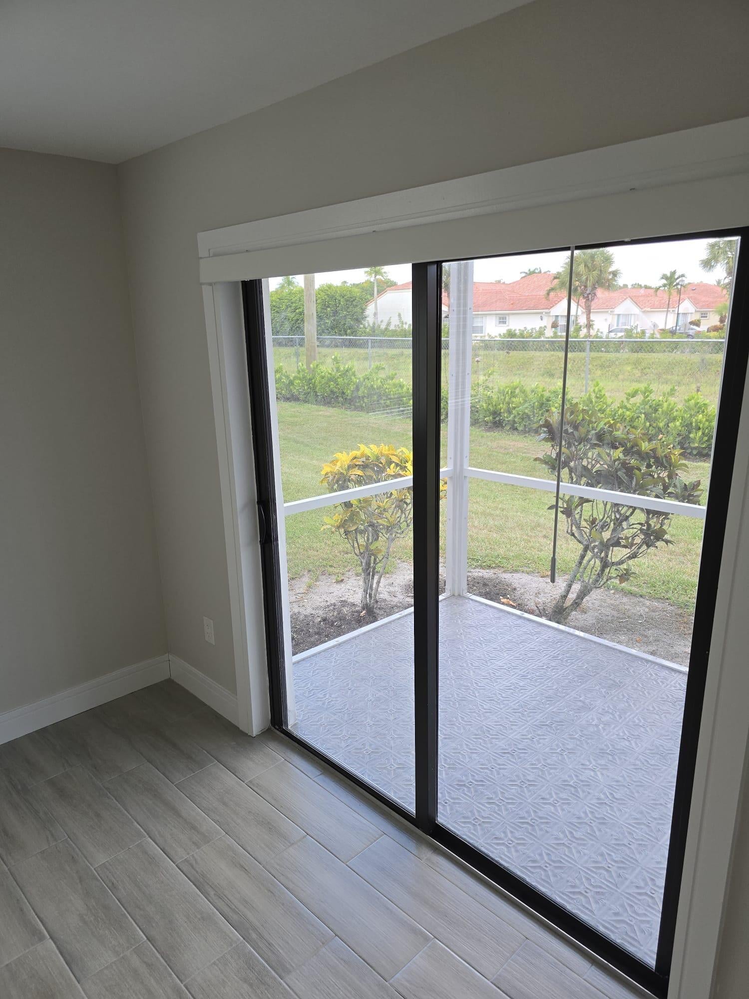 Unit 215 photo 11