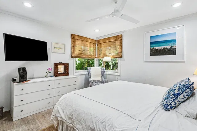 North End Palm Beach Residence photo 26
