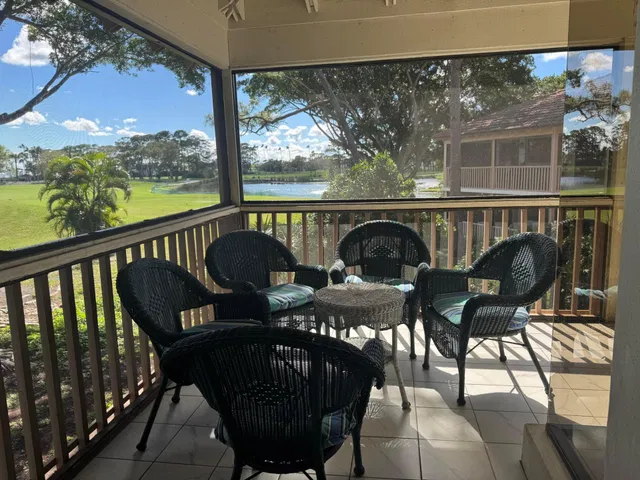 PGA National Palm Beach Gardens Residence photo 17
