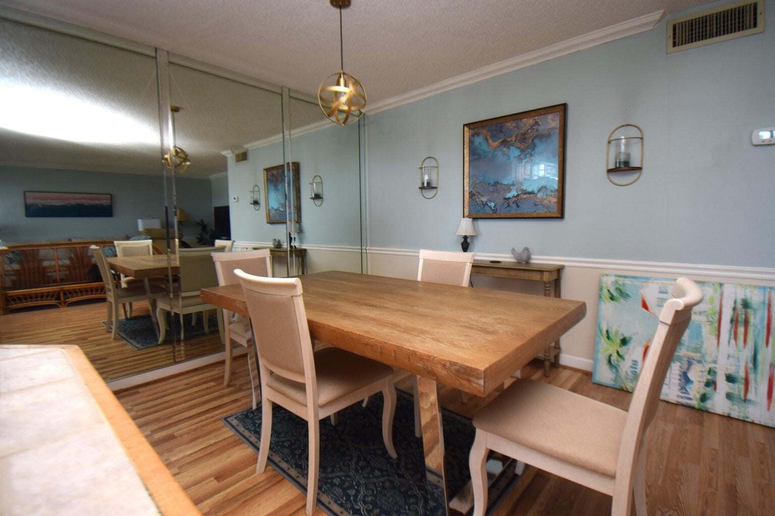 Unit 414 photo 12